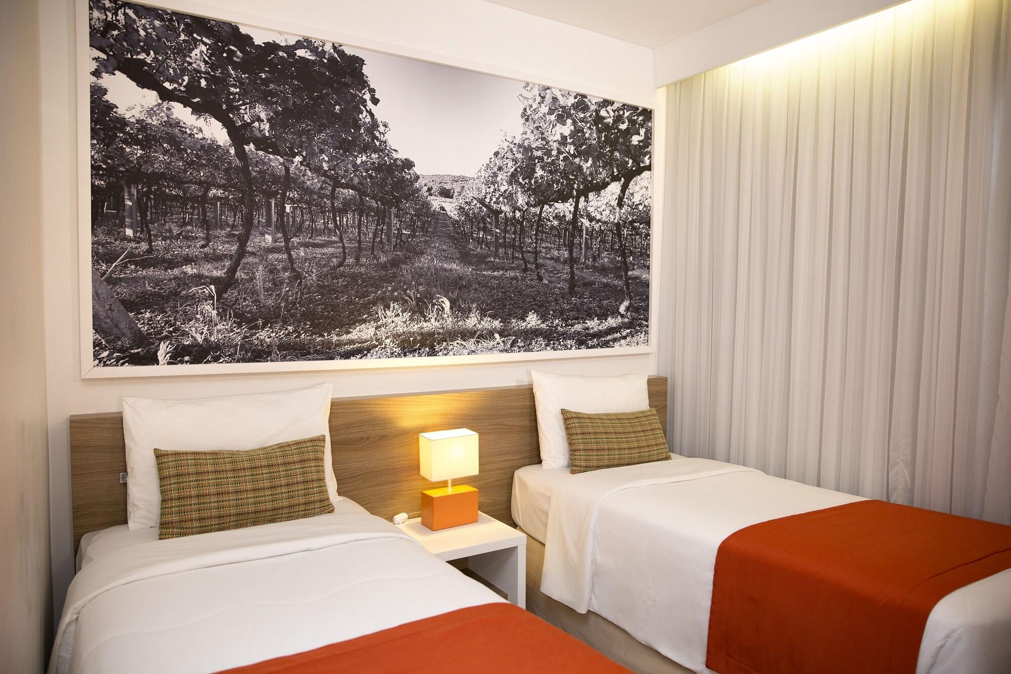 Oteo Caxias Do Sul Hotel Exterior foto